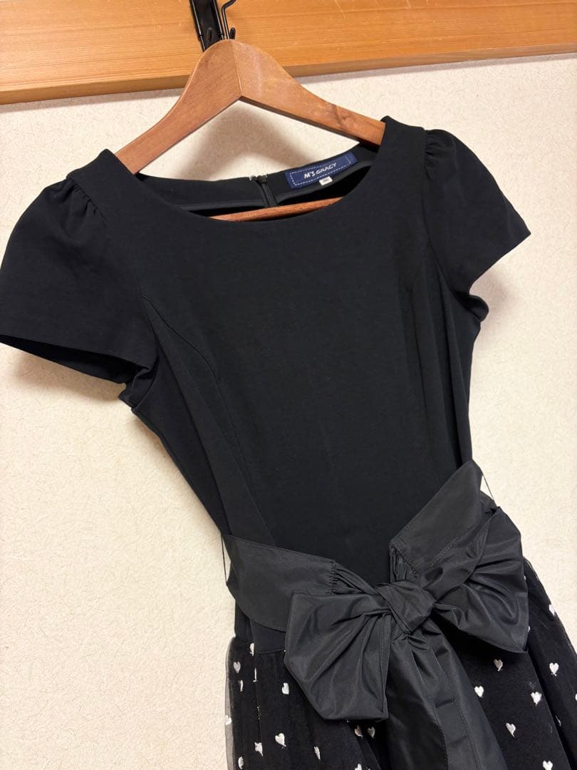 【nero】 エムズグレイシー　ハート刺繍チュールワンピース　36 黒