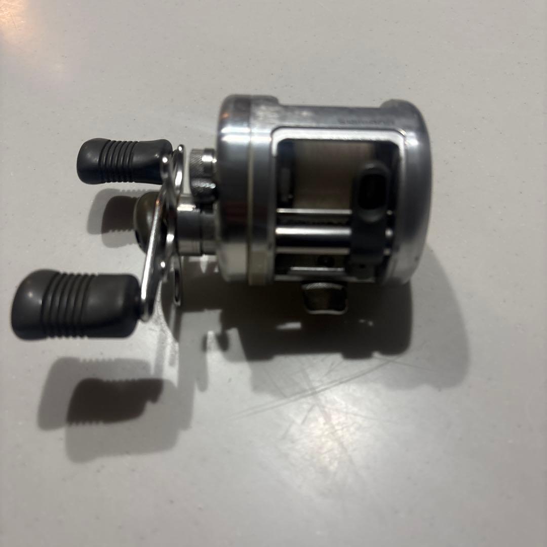 SHIMANO 初代カルカッタ100
