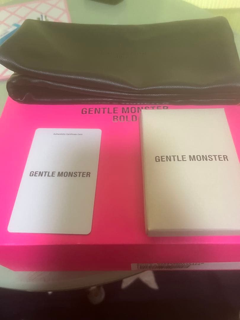 小物 GENTLE MONSTER BOLD COLLECTION BREE R3