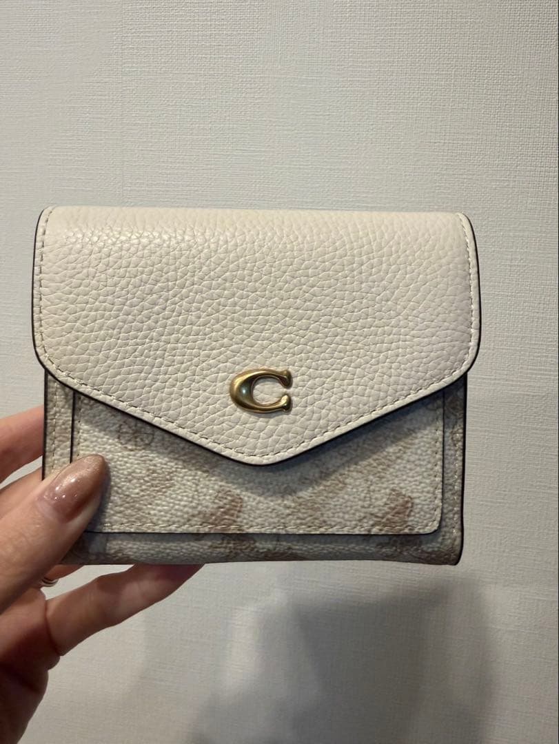 【新品・正規品】COACH ウィン スモール ウォレット