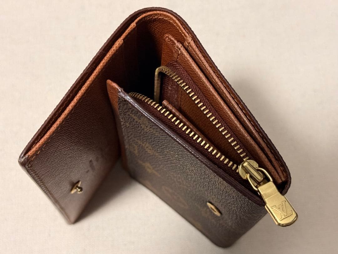 LOUIS VUITTON ルイヴィトン モノグラム トレゾール 二つ折り財布