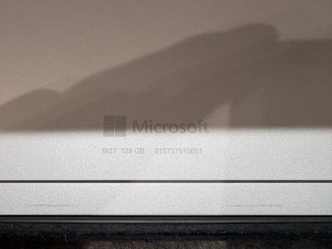 美品 Surface Go2 LTE Advanced Core m3 128