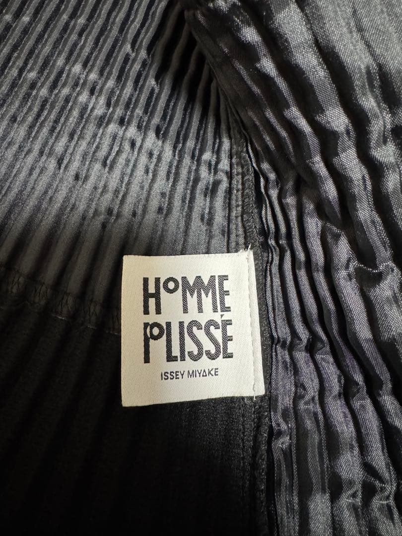 HOMME PLISSÉ ISSEY MIYAKE テーラードジャケット