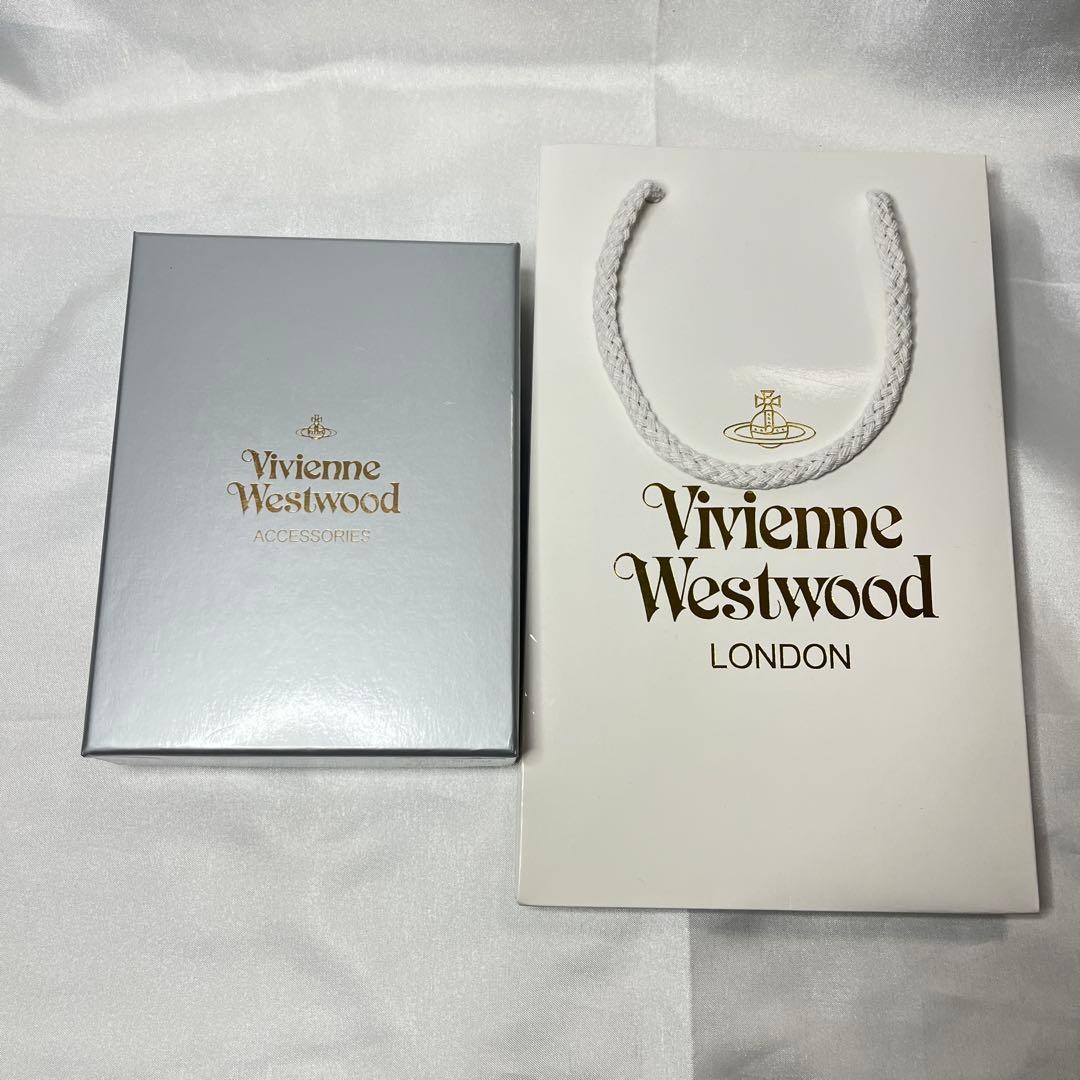 新品 Vivienne Westwood 黒 内装ヴィヴィアン柄 三つ折り財布