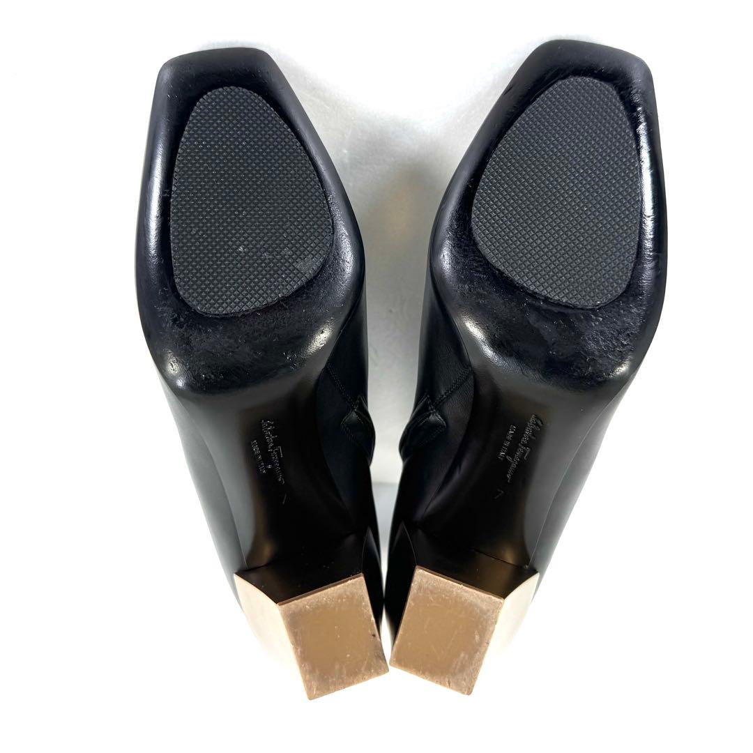 【Ferragamo】 フェラガモ （24cm） ショートブーツ ゴールド