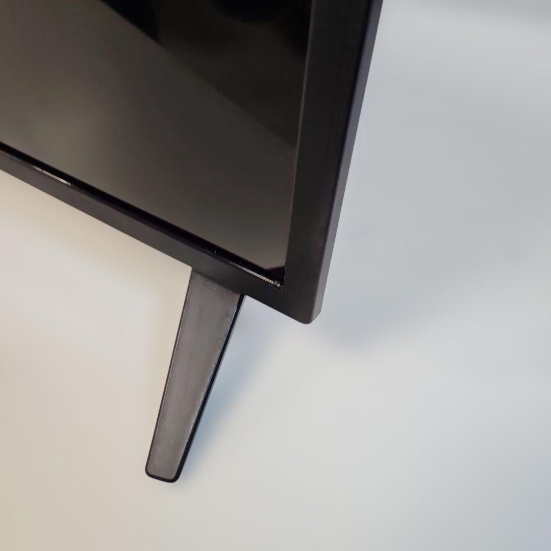 Qriom ハイビジョンスマートテレビ 本体　24インチ