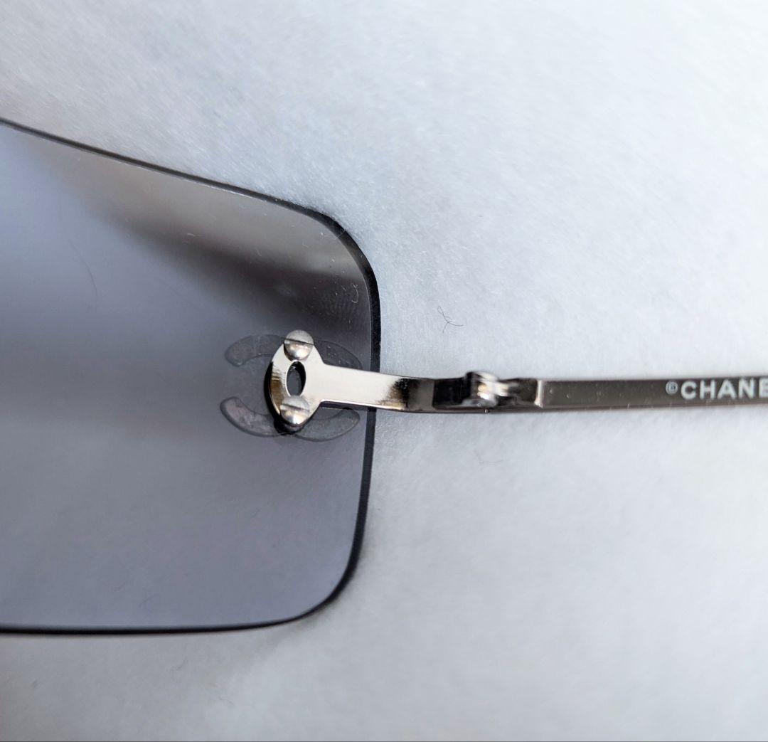 美品 CHANELシャネル イタリア製サングラス ラインストーン・ココマーク