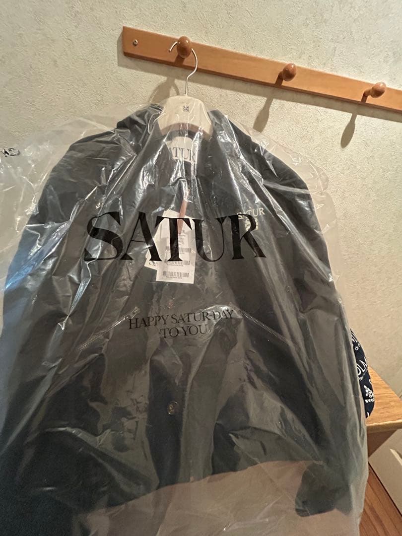 SATUR ブラック ジャンパー（スエード）