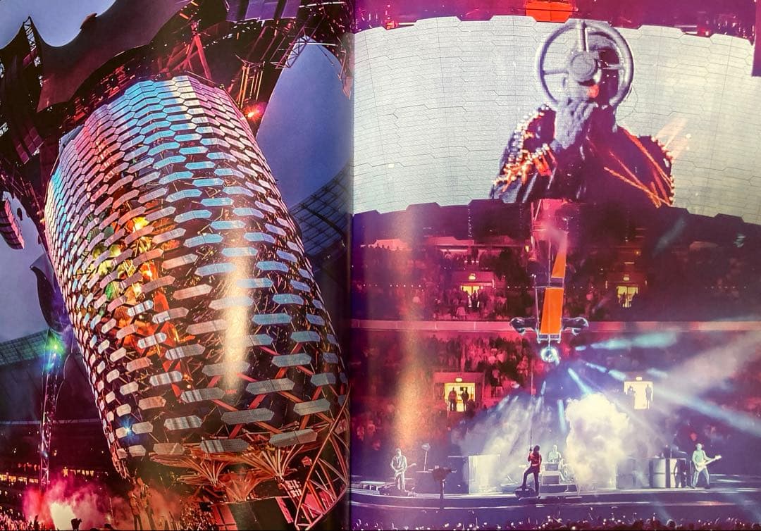U2 360° TOUR FROM THE GROUND UP フォトブック