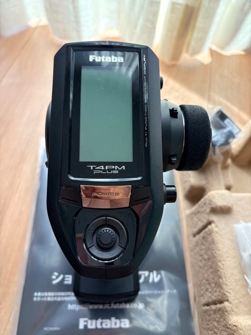 Futaba T4PM PLUS アンテナ内蔵式受信機2台付き