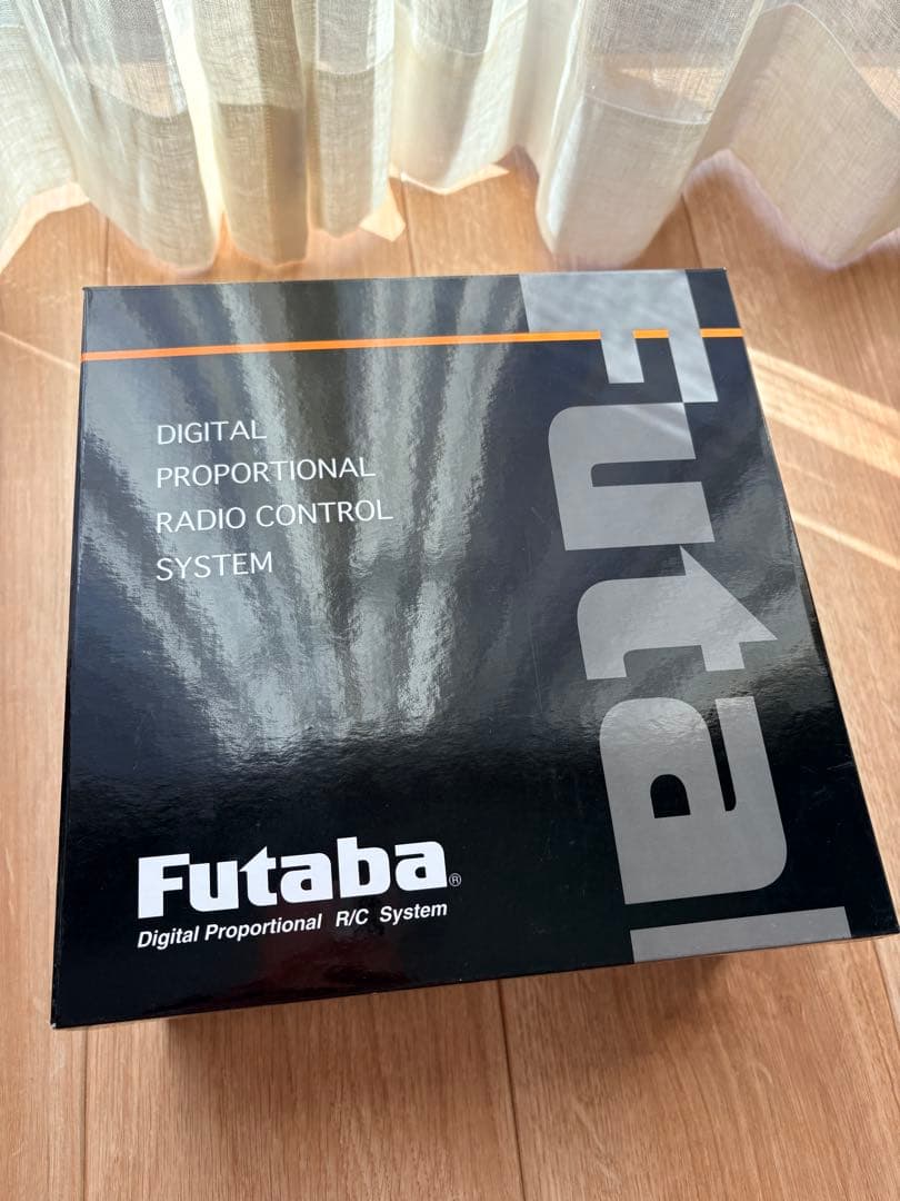 Futaba T4PM PLUS アンテナ内蔵式受信機2台付き