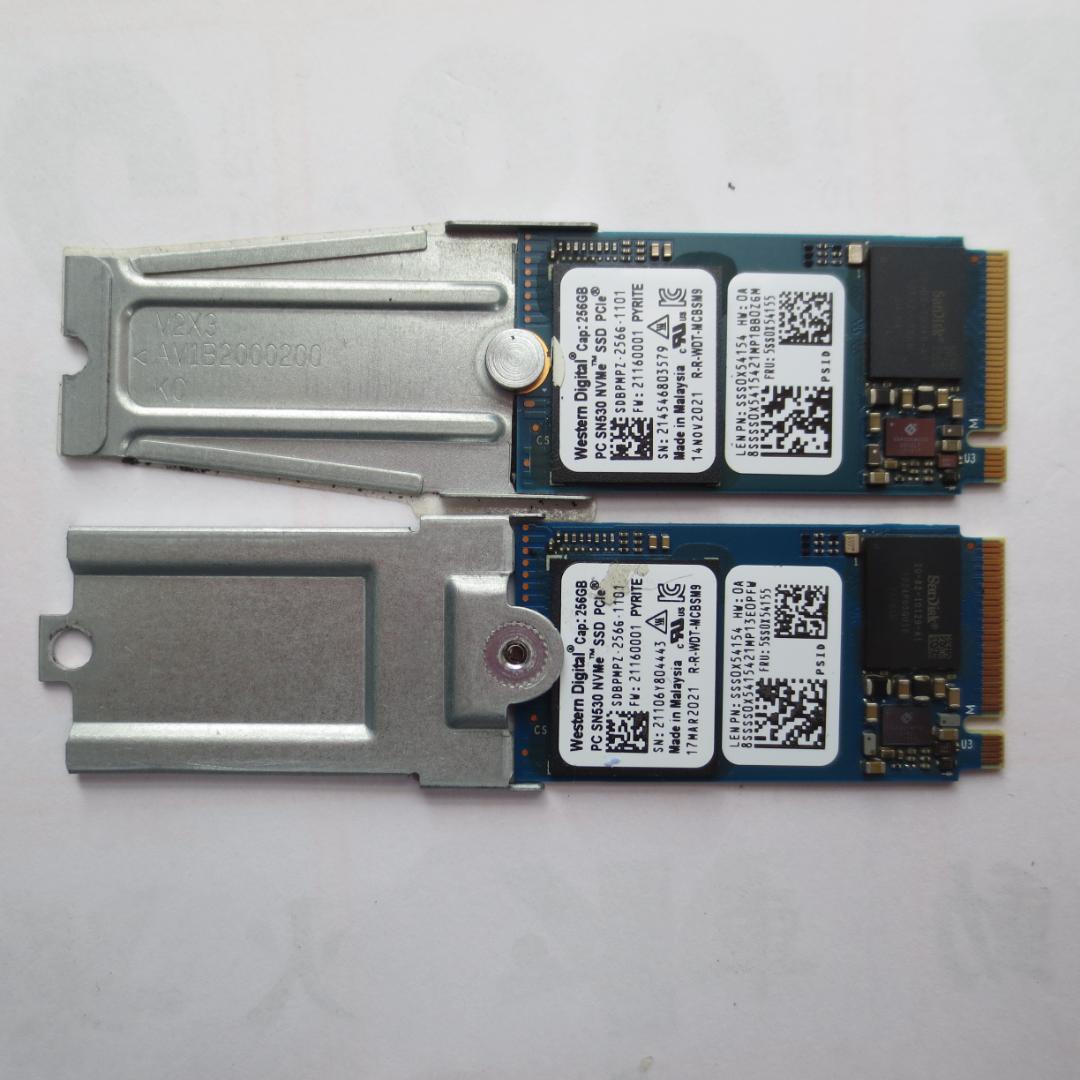M.2 2242 NVMe SSD 256GB 2枚