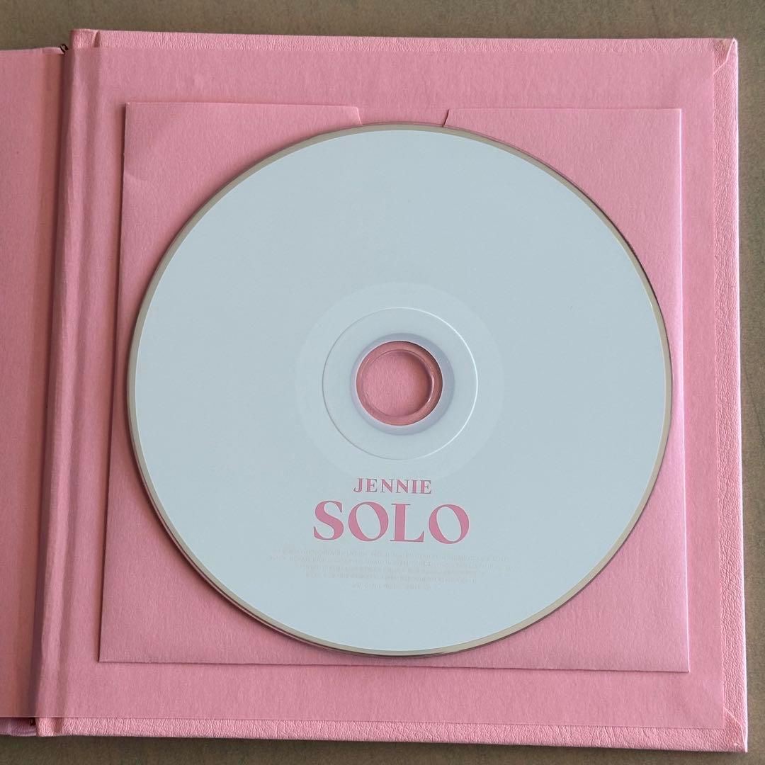 BLACKPINK Jennie SOLO アルバム