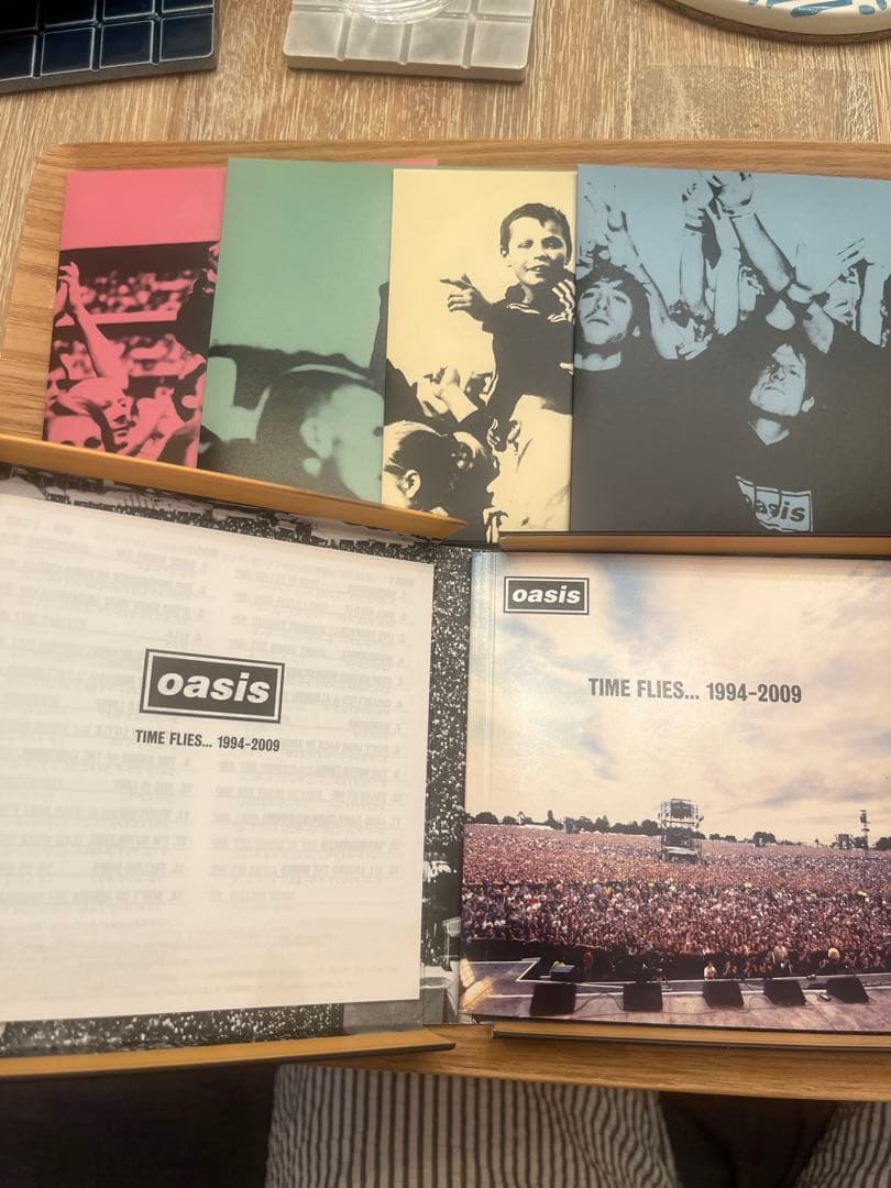 【初回限定生産版・美品】Oasis TIME FLIES... CD(DVD付)