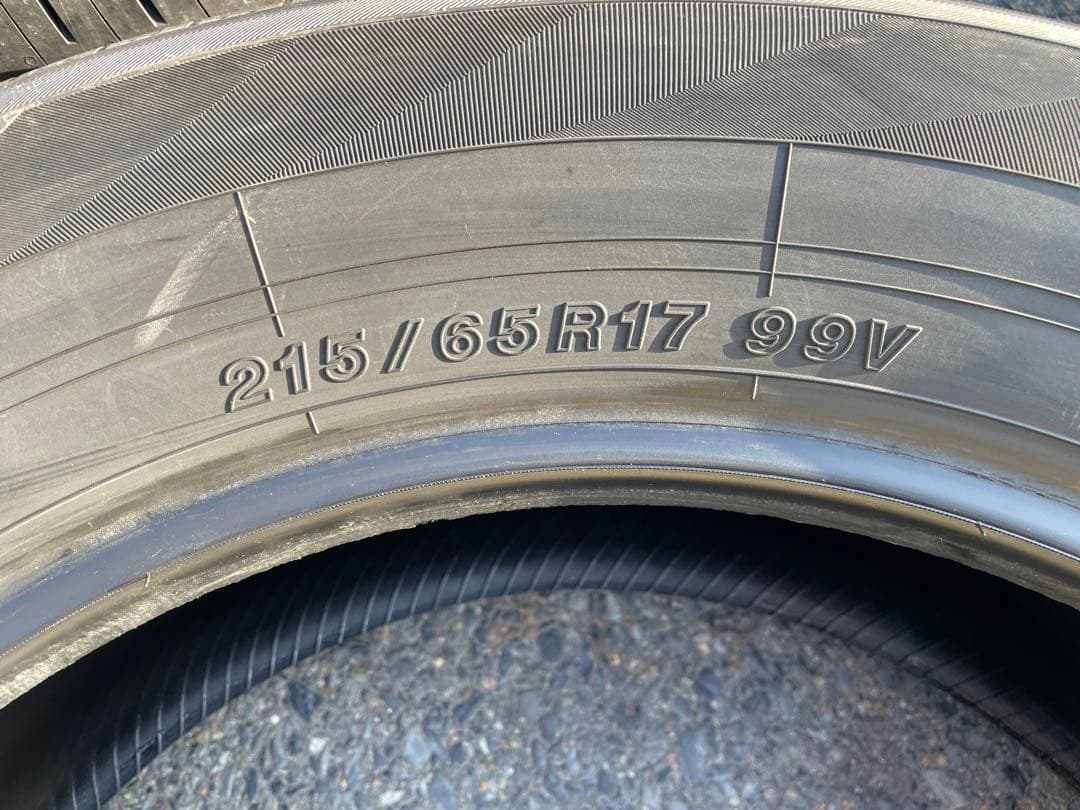 えいこん!ヨコハマタイヤ!YOKOHAMA!215/65R17!