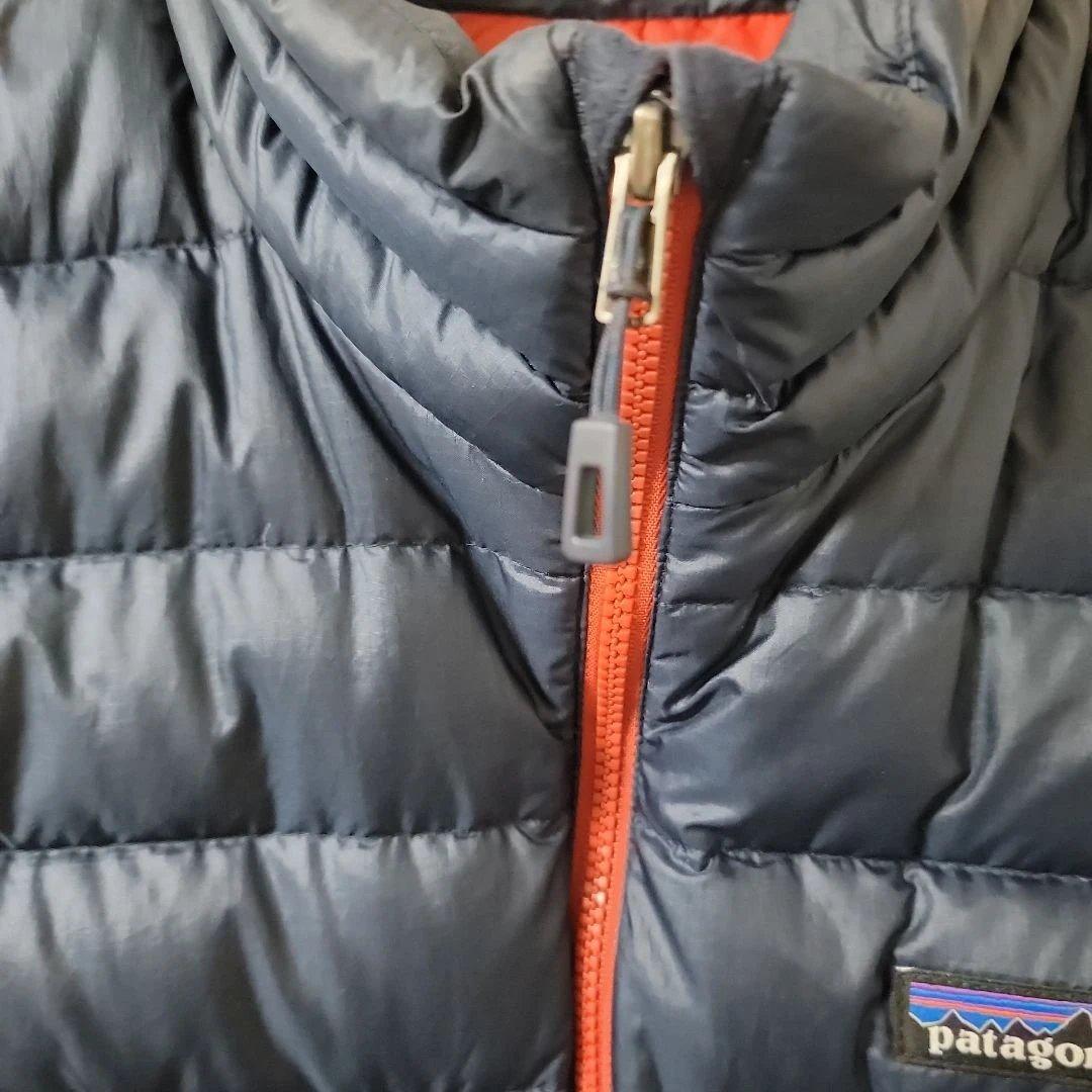 patagonia ダウンベスト ネイビー