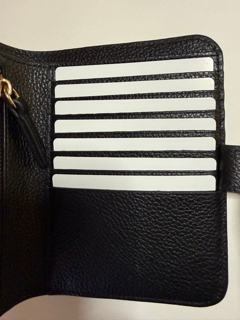 ちー　Chloé ブラック 二つ折り財布
