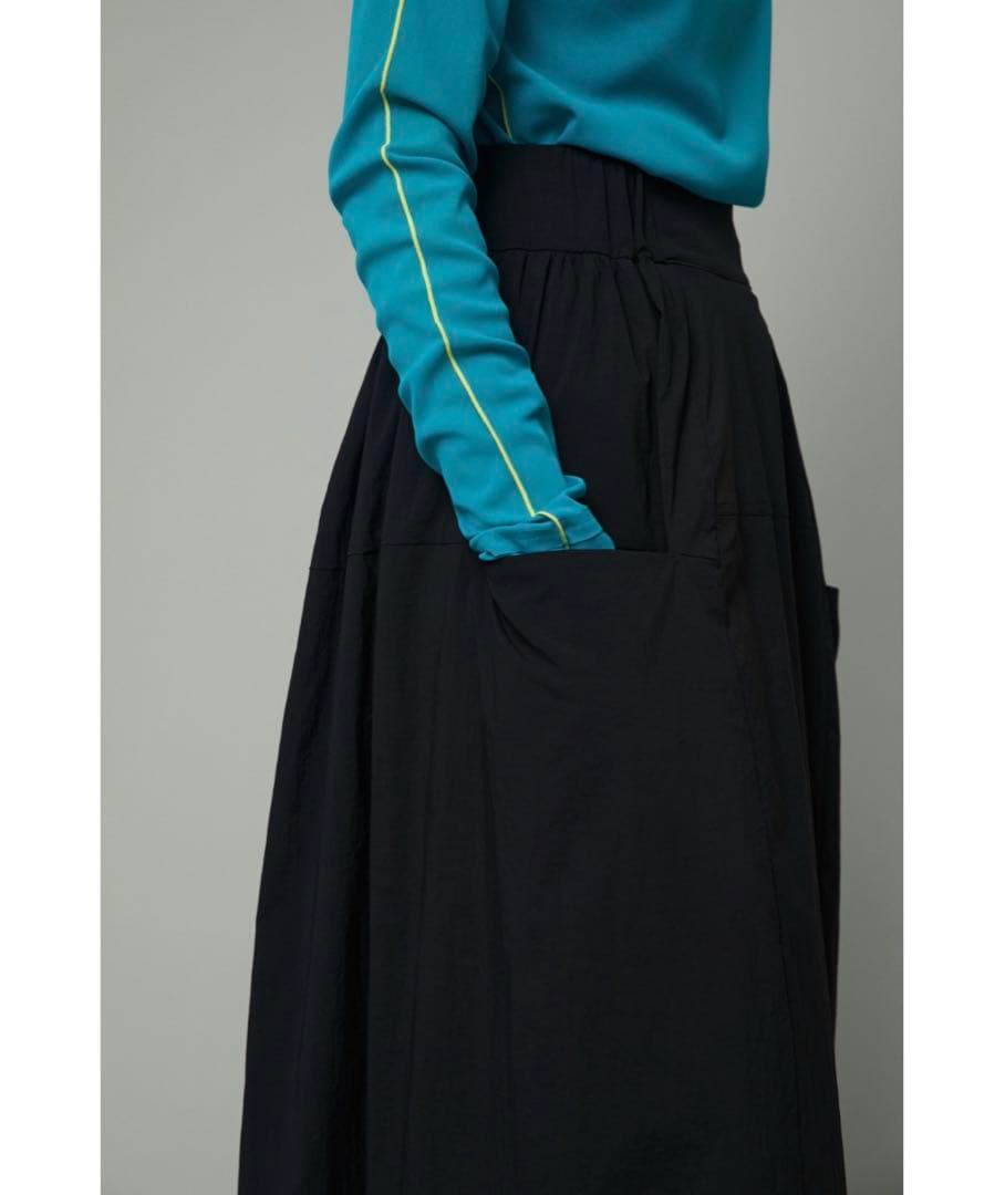【美品・新品未使用⠀】HeRIN.CYE Connect skirt ブラック