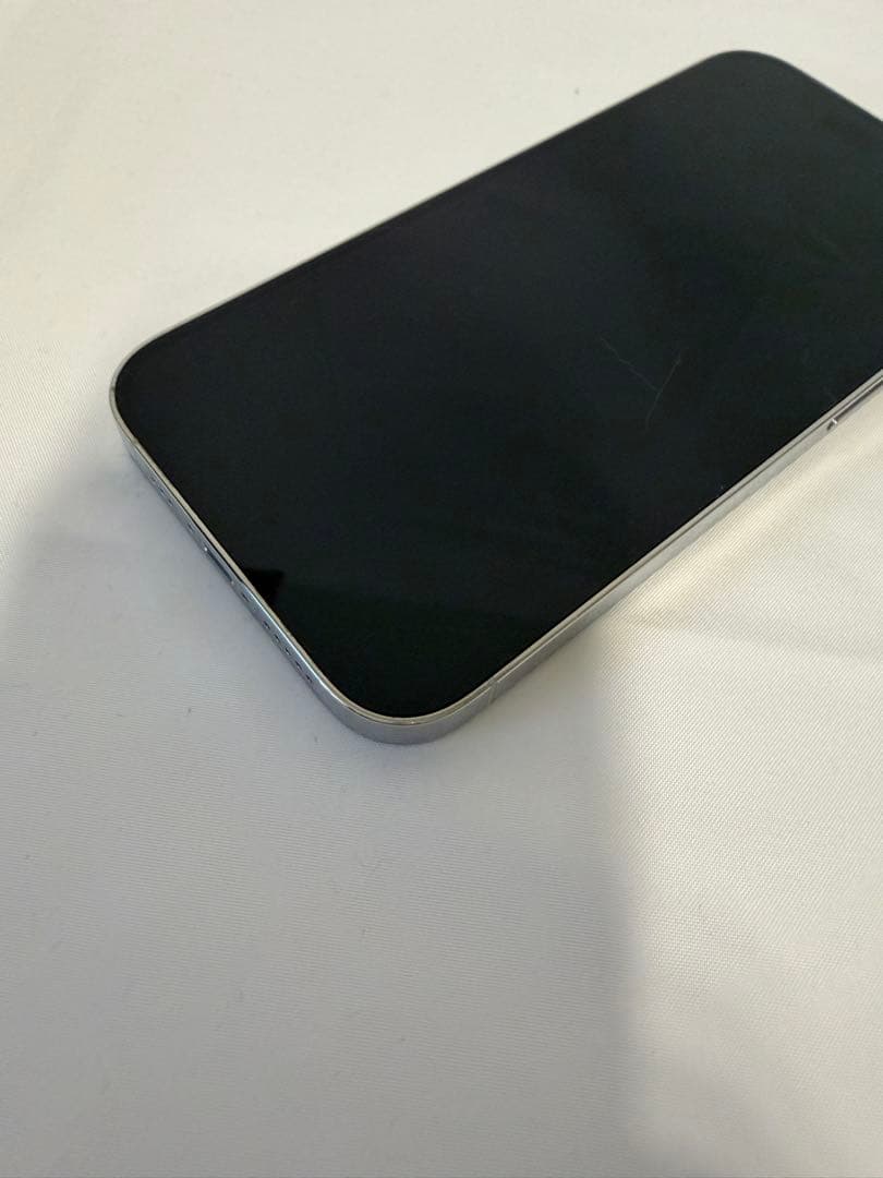 太*陽様 Apple iPhone 14 Pro 256GB シルバー 本体