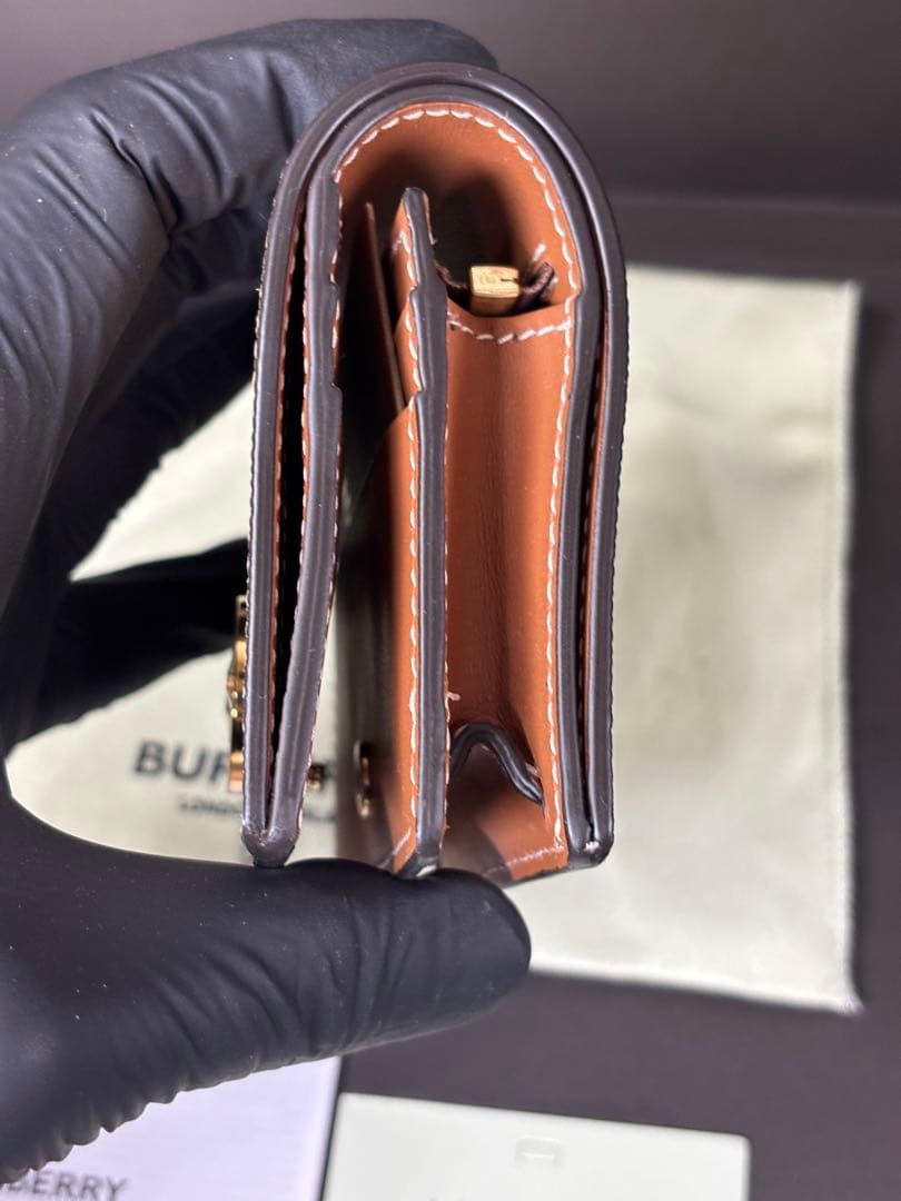BURBERRY 二つ折り財布 ベージュ チェック柄 未使用品