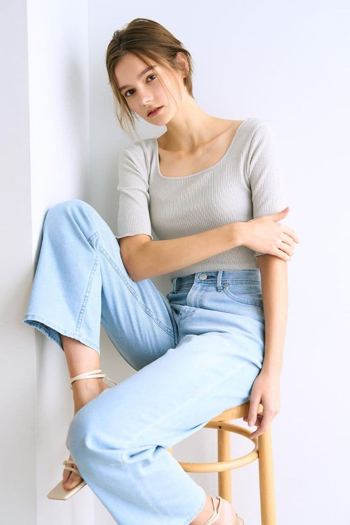 【美品】YANUK LEA 24 Really Light