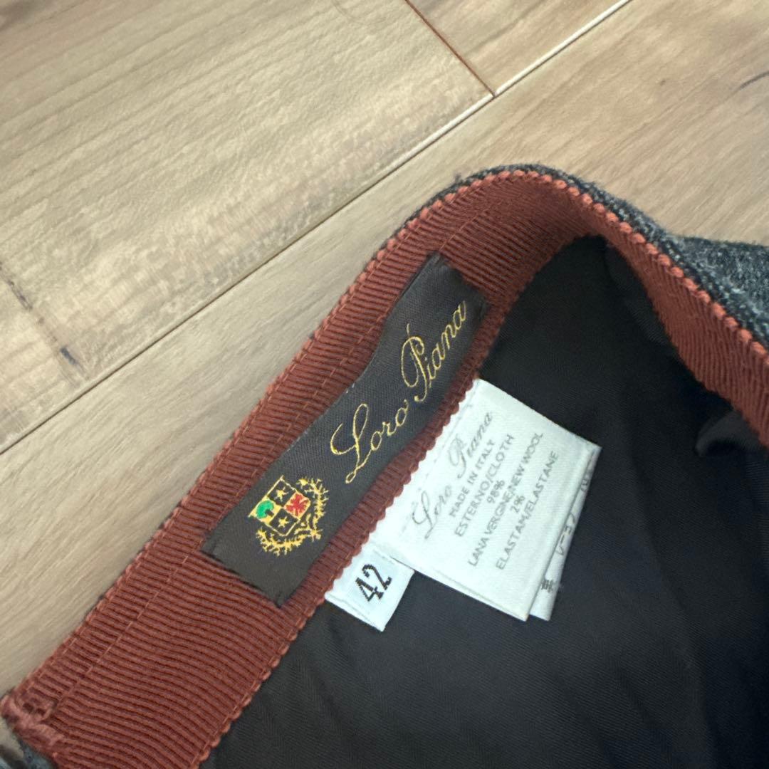 Loro Piana グレー プリーツスカート 42