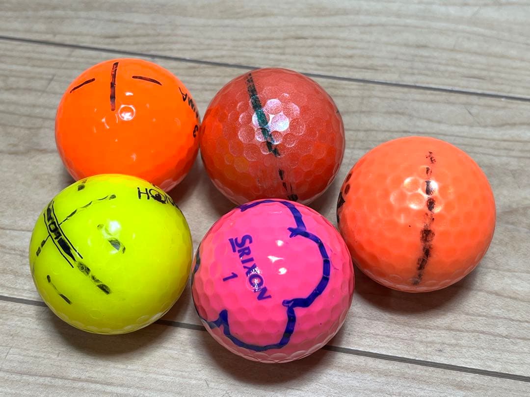 ゴルフボール カラーボール ロストボール 105球 大量 まとめ売り / 良品