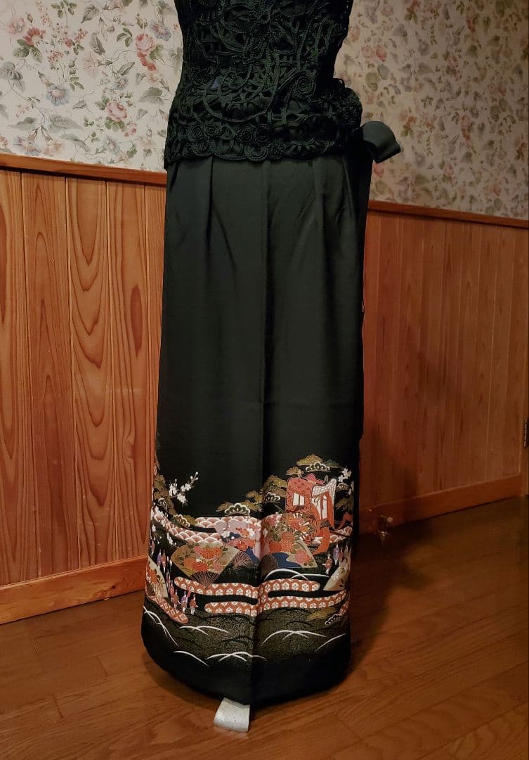 黒留袖巻きスカート