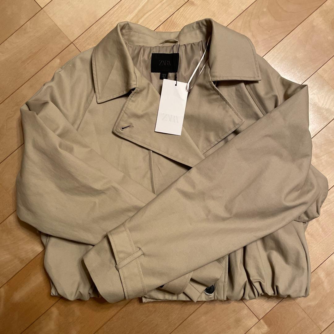 ZARA ショートバルーントレンチコート Lサイズ　新品