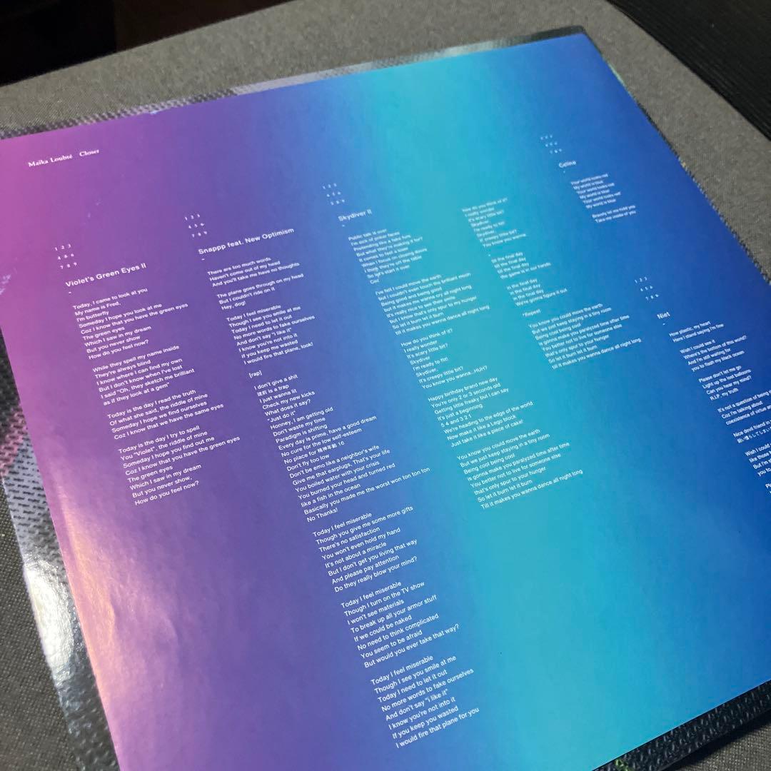 Maika Loubte 「Closer」 サイン入りレコード