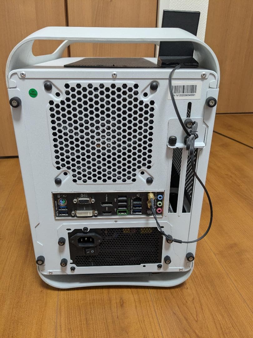 【自作PC】 Intel i5 4690k miniITX 16GB DDR3