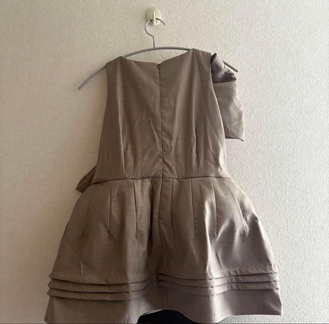 【値下げ中】Bibiy リボントップス　sarah ribbon top