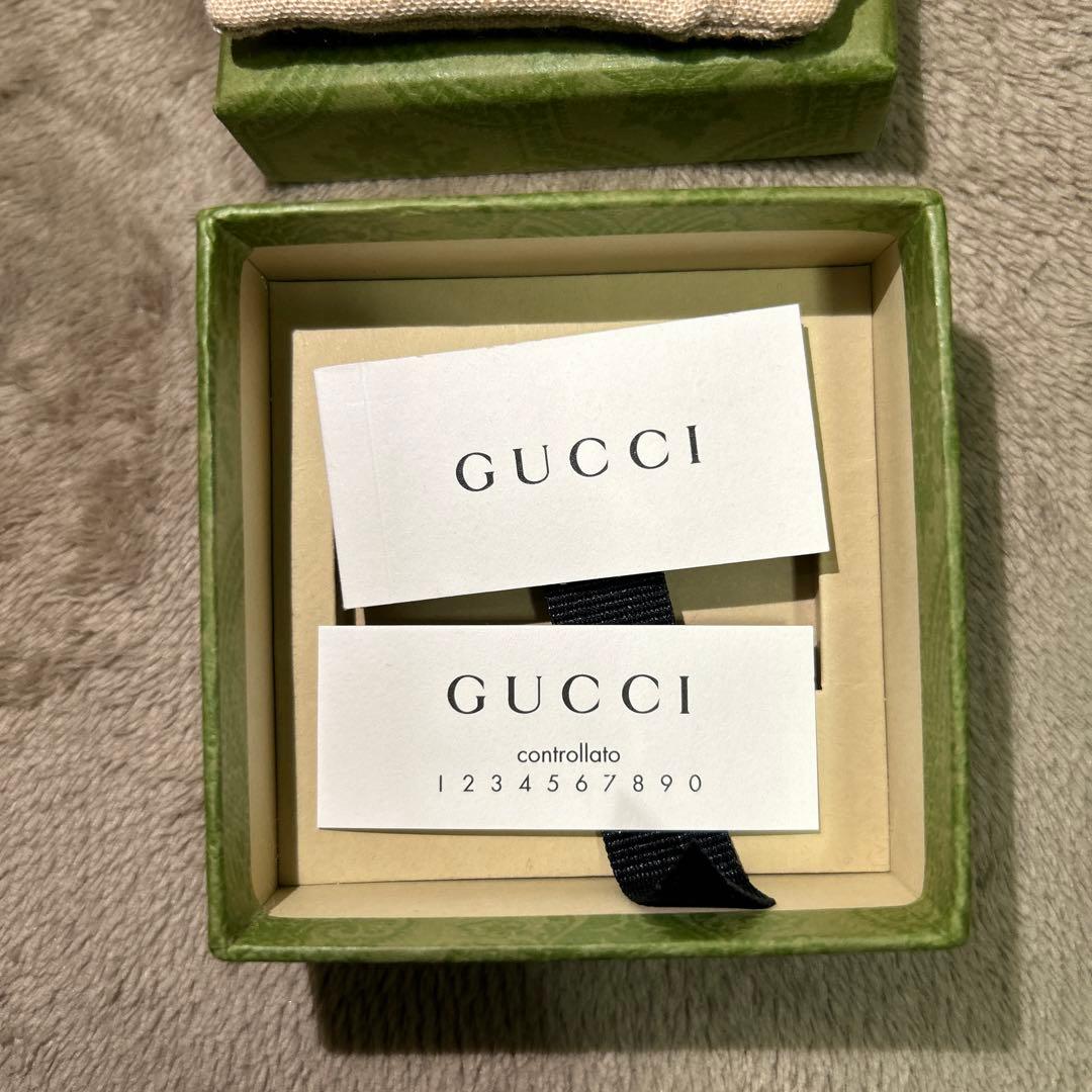 GUCCI シルバー ネックレス(ショッピングバック付)
