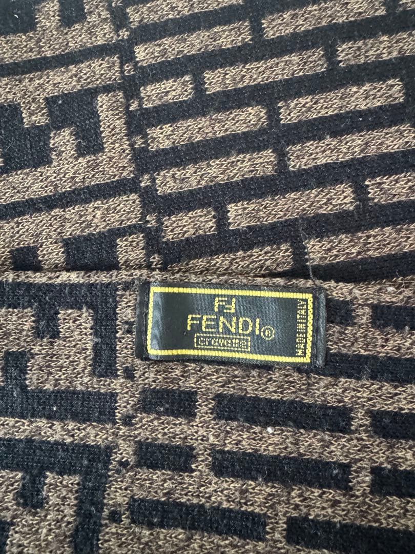 Fendi マフラー　フェンディ