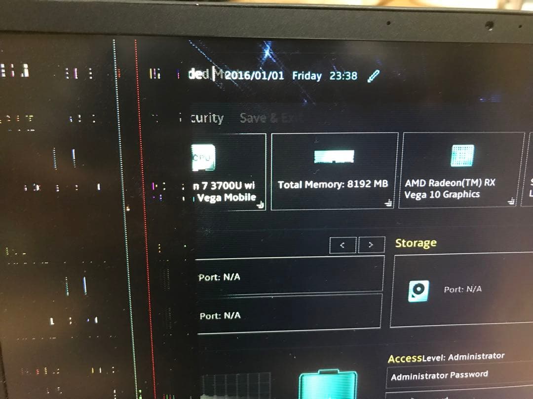 ジャンク品！　asus zenbook um431D 液晶割れ