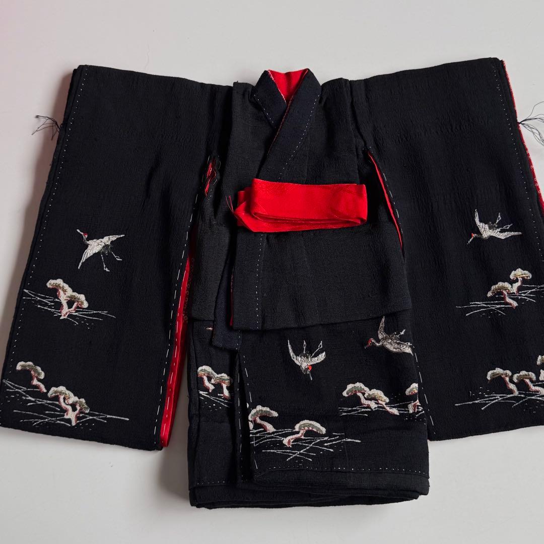 市松人形 12号(42cm)サイズの着物　比翼仕立て　黒礼装　鶴松刺繍