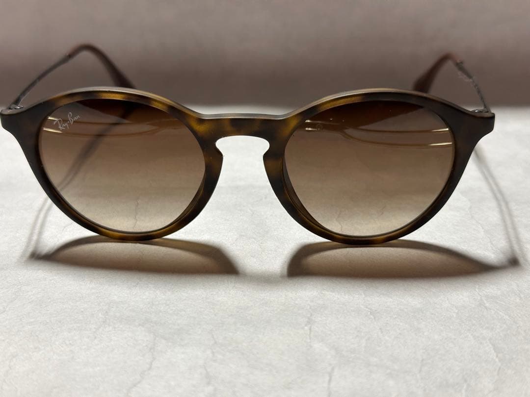 美品 レイバン RayBan サングラス 4243F 865/13（49） RB