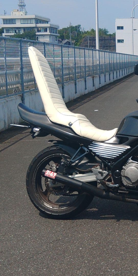 m　バリオス1型　三段シート60cm　白