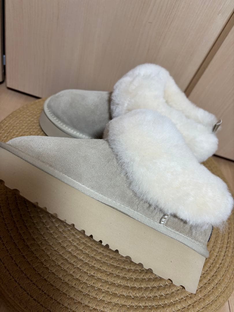 UGG 厚底23.5cm MUSTARD_SEED ムートンブーツ