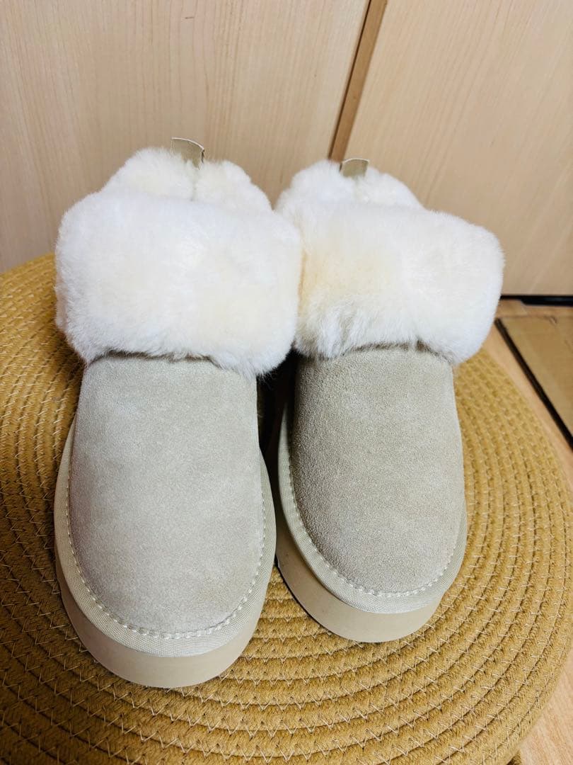 UGG 厚底23.5cm MUSTARD_SEED ムートンブーツ