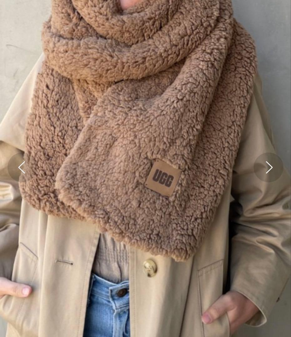 美品アグSHERPAOVERSIZEDSCARFシェルパオーバーサイズドスカーフ