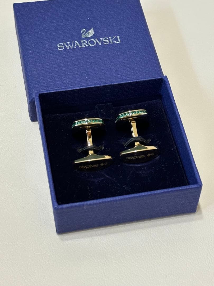 スワロフスキー SWAROVSKI カフス（緑）