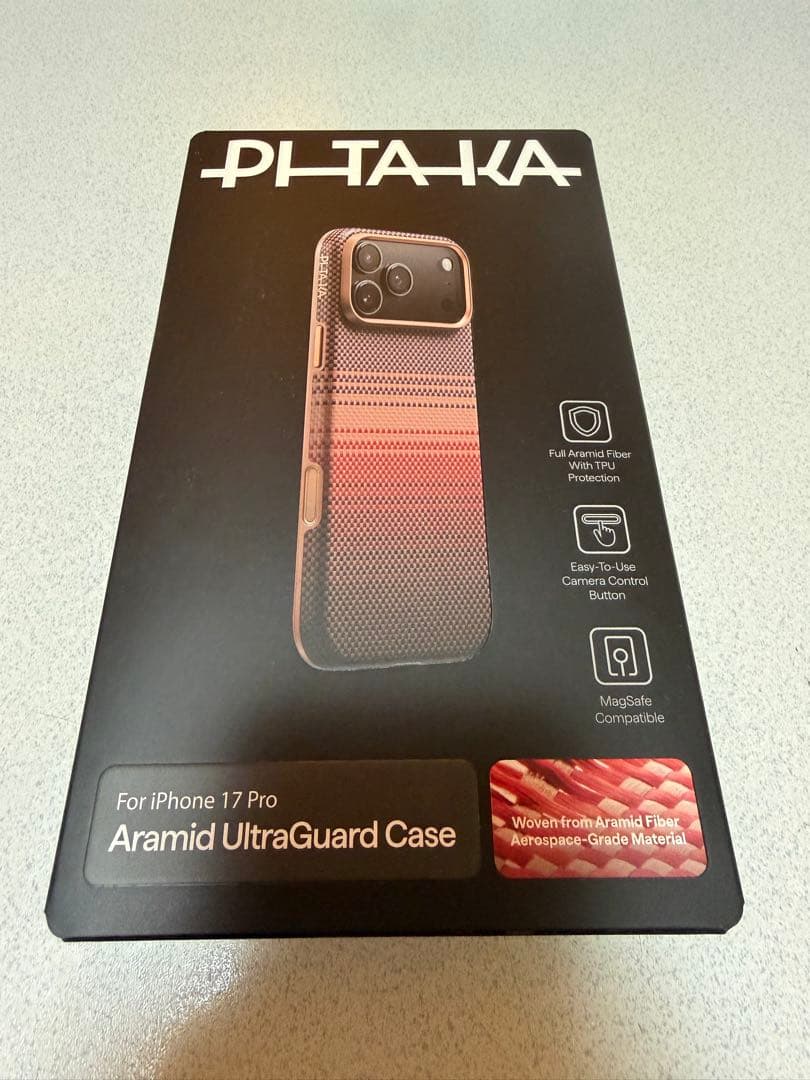 PITAKAアラミドウルトラガードケース iPhone 17 Pro用