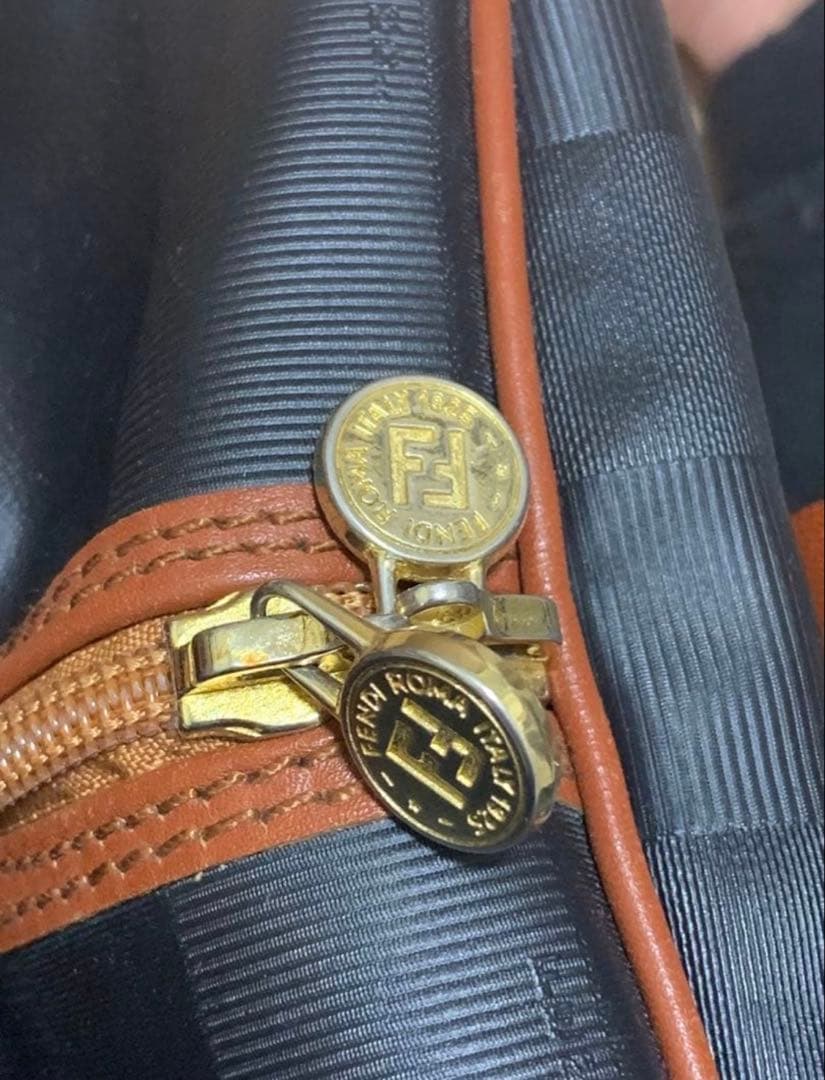 FENDI ストライプデザイン ボストンバッグ
