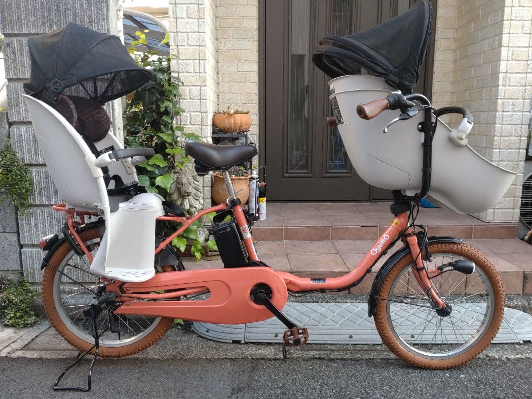 【のあ】配送可【２０１９年製ギュット】電動アシスト自転車★３人乗子供乗