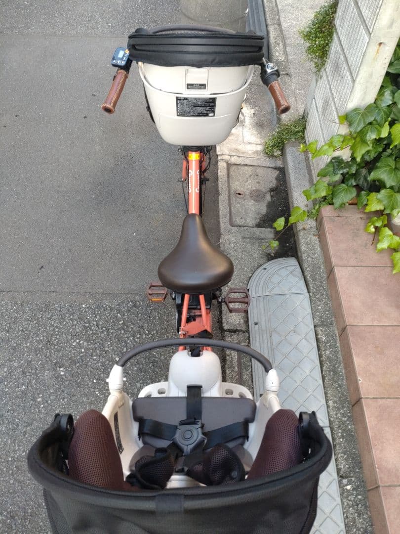【のあ】配送可【２０１９年製ギュット】電動アシスト自転車★３人乗子供乗
