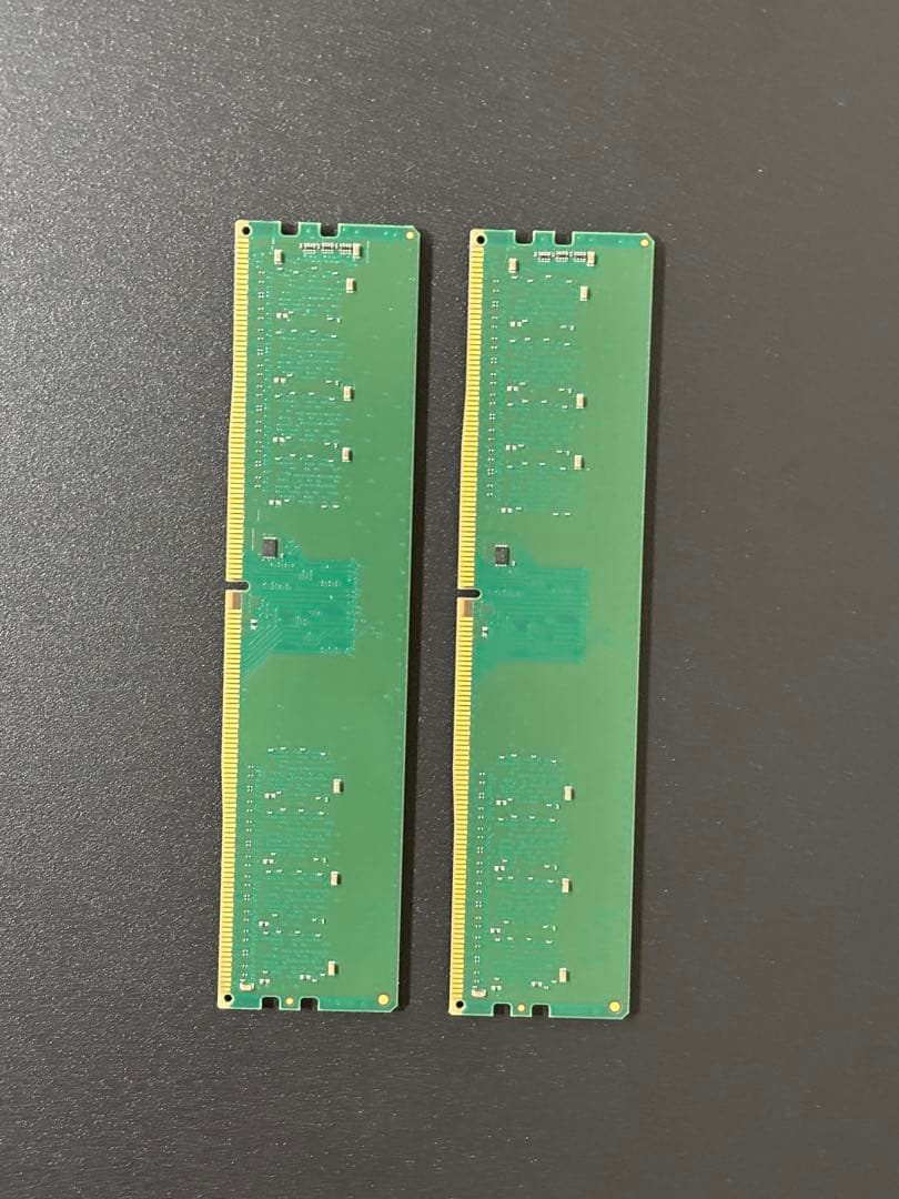 Crucial CT16G4DFRA32A(16GB DDR4 x 2枚)