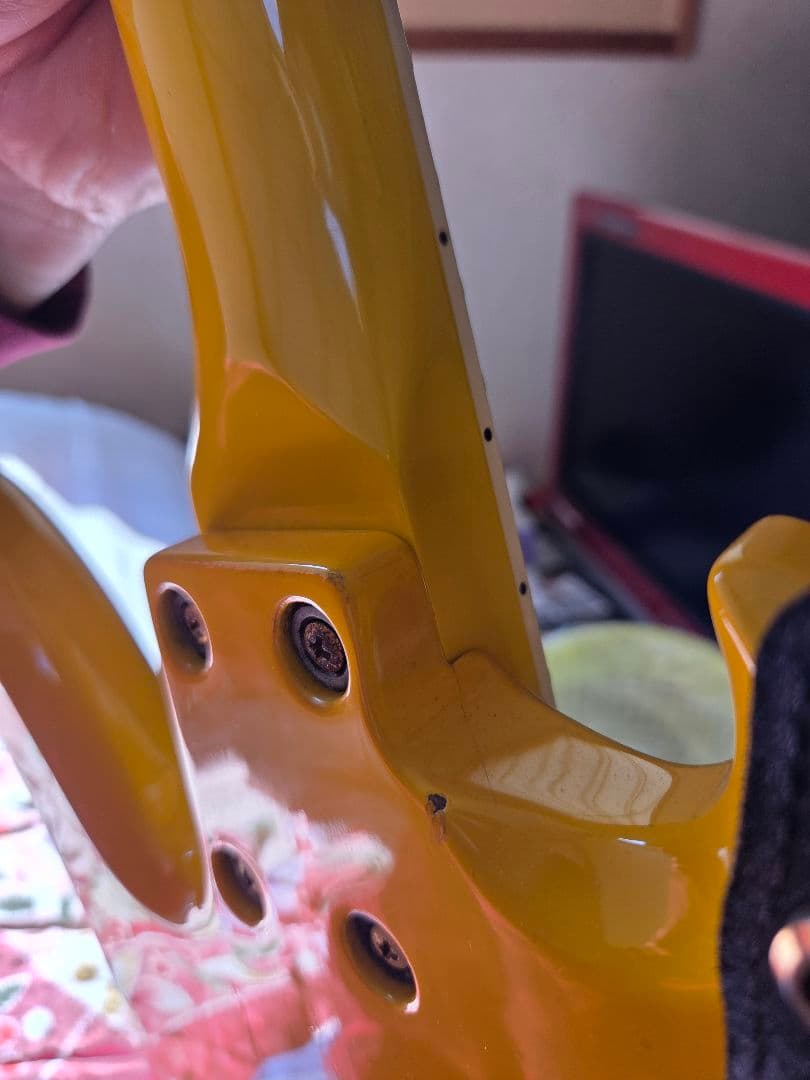 フェルナンデス hideモデル イエローハート 145