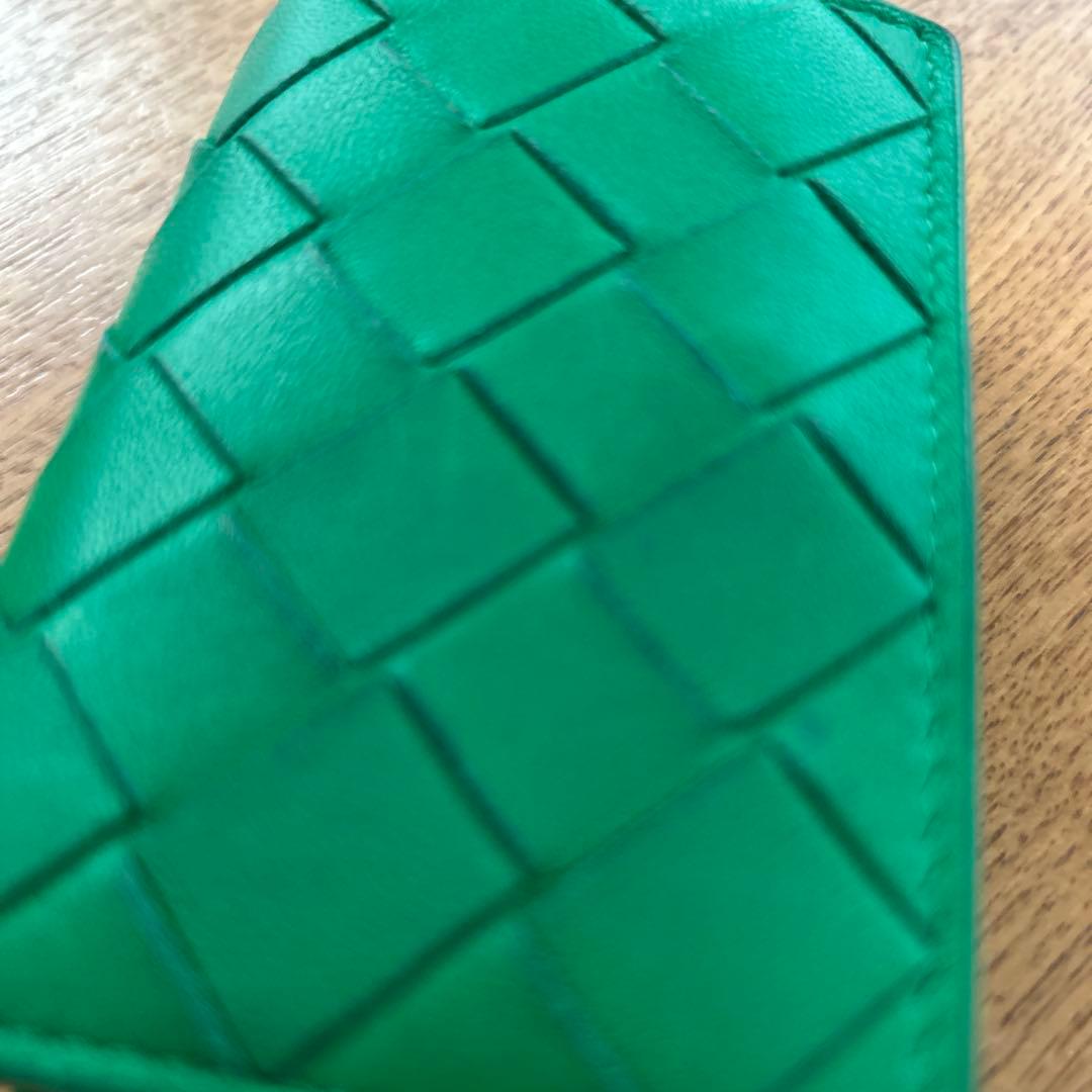 BOTTEGA VENETA グリーン イントレチャート 三つ折り財布
