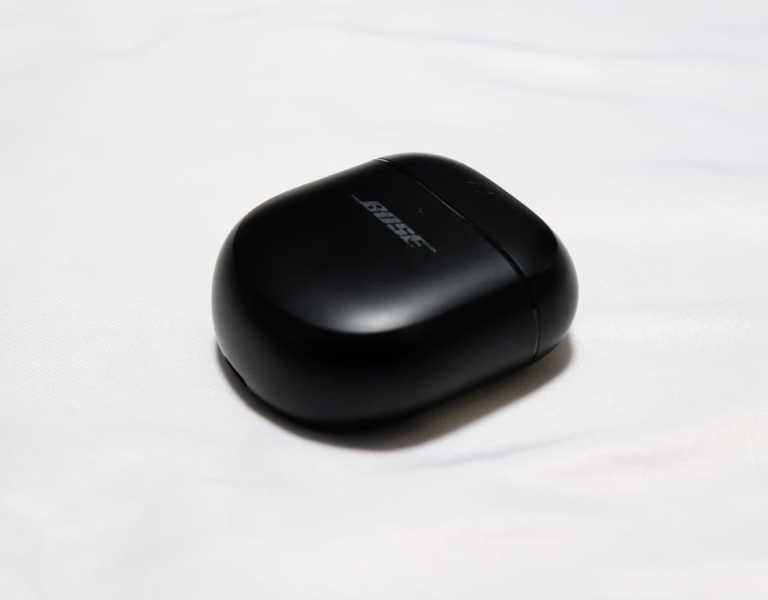 BOSE QuietComfort Ultra Earbuds おまけケース付